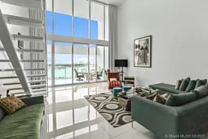 1040 Biscayne Blvd, Miami, FL 33132, Sold 07/30/21