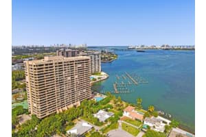 11113 Biscayne Blvd, Miami, FL 33181, Sold 11/10/21