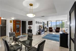 11113 Biscayne Blvd, Miami, FL 33181, Sold 11/10/21