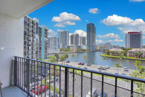 200 Leslie Dr, Hallandale Beach, FL 33009, Sold 05/24/21