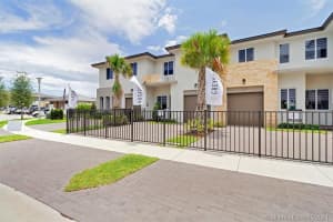1641 Pioneer Way, Royal Palm Beach, FL 33411, Sold 08/31/21