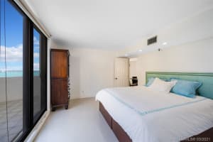 4301 Collins Ave, Miami, FL 33140, Sold 06/08/21