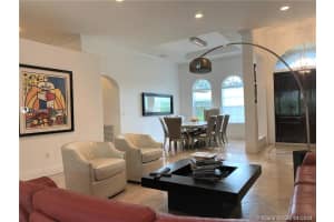 2800 Jockey Cir, Davie, FL 33330, Sold 06/15/21