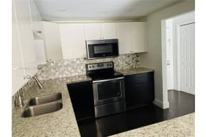 6980 NW 186th St, Hialeah, FL 33015, Sold 07/06/21