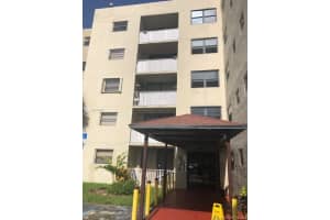 8145 NW 7th St, Miami, FL 33126, Sold 05/27/21