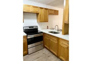 8145 NW 7th St, Miami, FL 33126, Sold 05/27/21