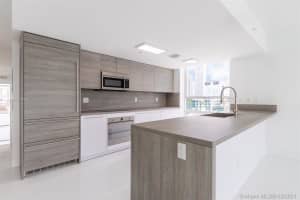 400 Sunny Isles Blvd, Sunny Isles Beach, FL 33160, Sold 08/24/21