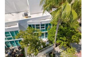 1000 South Pointe Dr # Th-A10, Miami Beach, FL 33139, Sold 08/04/21