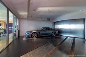 18555 Collins Ave, Sunny Isles Beach, FL 33160, Sold 08/30/21