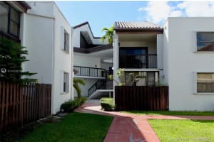 9409 Fontainebleau Blvd, Miami, FL 33172, Sold 05/12/21