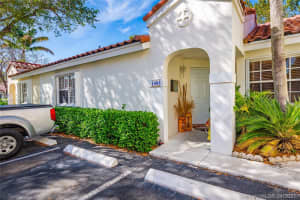 1466 Springside Dr, Weston, FL 33326, Sold 06/07/21