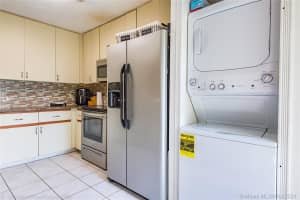 1466 Springside Dr, Weston, FL 33326, Sold 06/07/21