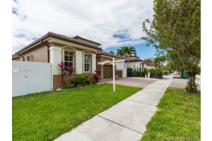 8812 NW 179 Ln, Hialeah, FL 33018, Sold 05/07/21