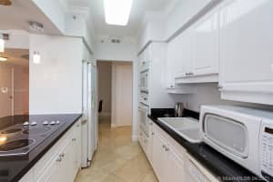 4775 Collins Ave, Miami Beach, FL 33140, Sold 06/18/21
