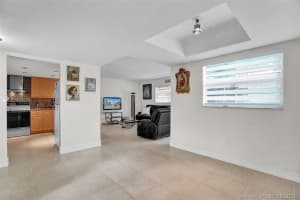 11061 NW 7th St, Miami, FL 33172, Sold 05/28/21