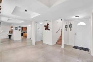 11061 NW 7th St, Miami, FL 33172, Sold 05/28/21