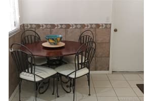 1450 Sorrento Dr, Weston, FL 33326, Sold 05/14/21