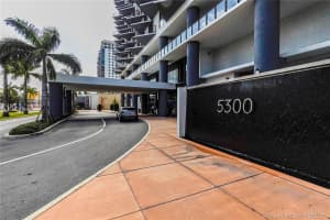 5300 NW 85th Ave, Doral, FL 33166, Sold 05/24/21
