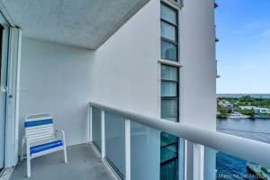 20515 E Country Club Dr, Aventura, FL 33180, Sold 06/03/21