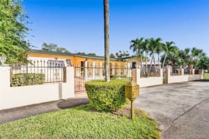 16815 NW 73rd Ct, Hialeah, FL 33015, Sold 05/12/21