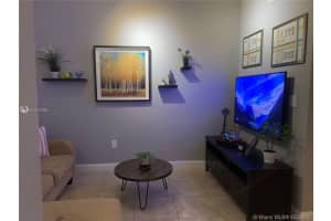 17908 NW 74th Ct, Hialeah, FL 33015, Sold 05/13/21