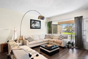 900 SW 12th St, Fort Lauderdale, FL 33315, Sold 06/30/21