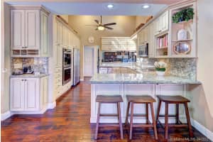 1975 Lakeshore Dr, Weston, FL 33326, Sold 06/01/21