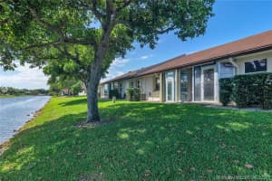 9044 NW 60th St, Tamarac, FL 33321, Sold 05/20/21
