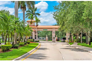 5049 Waters Edge Way, Cooper City, FL 33330, Sold 05/17/21