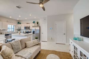 770 SW 12th St, Florida City, FL 33034, Sold 10/28/21