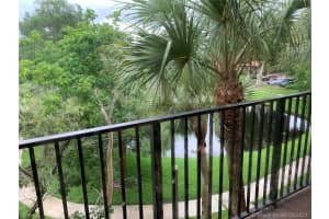 10781 Cleary Blvd, Plantation, FL 33324, Sold 05/03/21