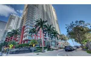 1155 Brickell Bay Dr, Miami, FL 33131, Sold 06/04/21