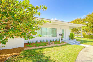 1000 Shore Ln, Miami Beach, FL 33141, Sold 10/25/21