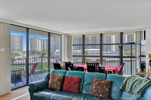 200 Leslie Dr, Hallandale Beach, FL 33009, Sold 07/12/21