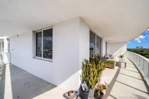 4250 Biscayne Blvd, Miami, FL 33137, Sold 03/01/22