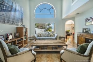 5137 NW 112th Ct, Doral, FL 33178, Sold 05/17/21