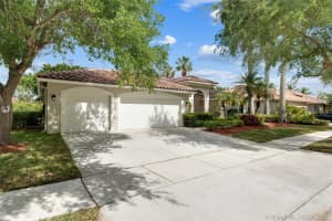 370 Mallard Rd, Weston, FL 33327, Sold 05/03/21