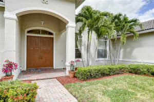 11339 Temple St, Cooper City, FL 33330, Sold 06/04/21