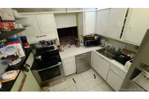 17620 Atlantic Blvd, Sunny Isles Beach, FL 33160, Sold 06/02/21