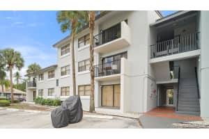 7210 NW 179th St, Hialeah, FL 33015, Sold 06/01/21