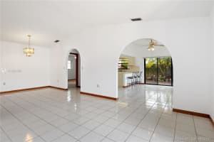7555 SW 112th Ct, Miami, FL 33173, Sold 11/10/21