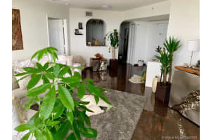 6301 Collins Ave APT 1606, Miami Beach, FL 33141, Sold 03/31/21
