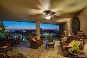 2901 S Bayshore Dr #12f, Miami, FL 33133, Sold 09/21/21