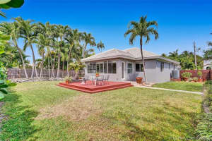 1300 Daytonia Rd, Miami Beach, FL 33141, Sold 01/03/22