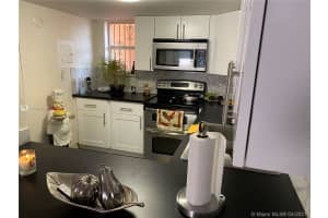 1950 W 56th St #2305a, Hialeah, FL 33012, Sold 05/13/21