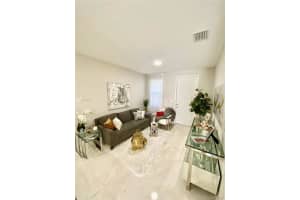 5950 NW 104th Ct, Doral, FL 33178, Sold 05/17/21