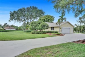 6821 SW 55th St, Davie, FL 33314, Sold 07/23/21