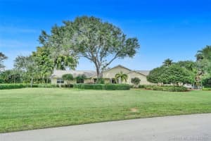 6821 SW 55th St, Davie, FL 33314, Sold 07/23/21