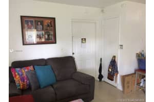 17520 NW 67th Pl j3, Hialeah, FL 33015, Sold 08/20/21