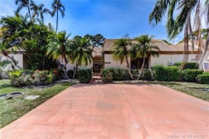 11109 Nutmeg Dr, Palm Beach Gardens, FL 33418, Sold 05/19/21